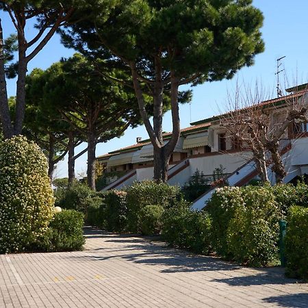 Appartamento Al Porticciolo-Residence Con Piscina-Cavallino Treporti Exterior photo