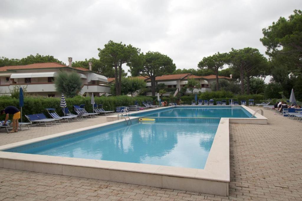 Appartamento Al Porticciolo-Residence Con Piscina-Cavallino Treporti Exterior photo